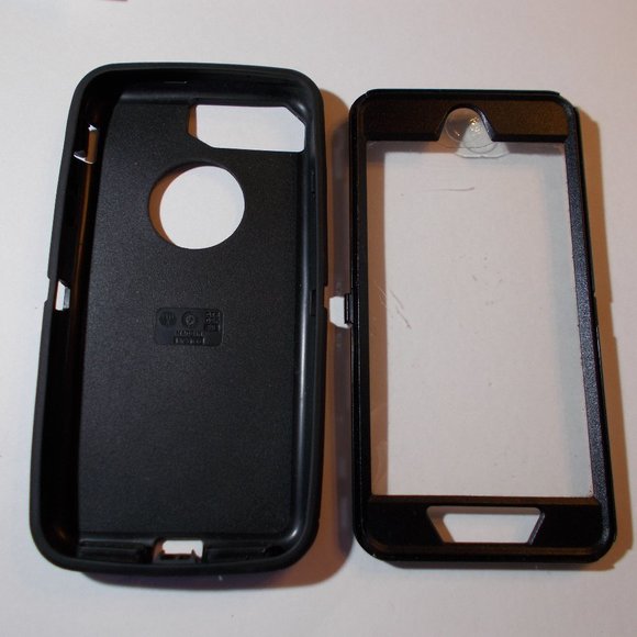 OtterBox iPhone 8 Plus Black Case - Picture 1 of 5